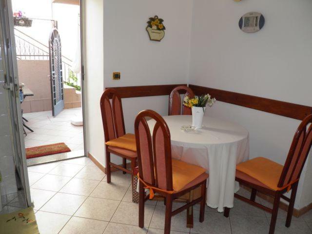 Apartments Aleksandar 2 Mošćenička Draga Dış mekan fotoğraf